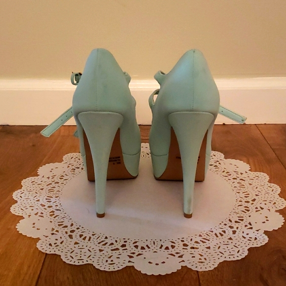 Body Central Size 8 Teal Platform Heels - Picture 4 of 7